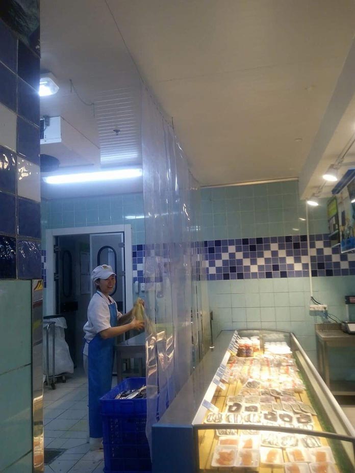 Màn PVC trong không gian chế biến thực phẩm